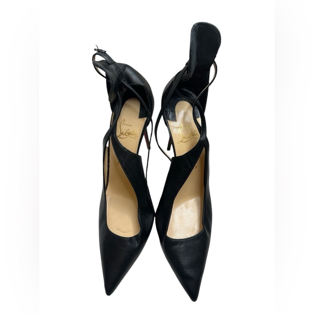 Christian louboutin black women heels size small 41, pre-owned, gently used.